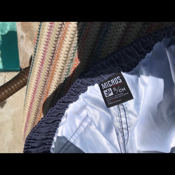 Micro Hawaiian print shorts S - Picture 3 of 3